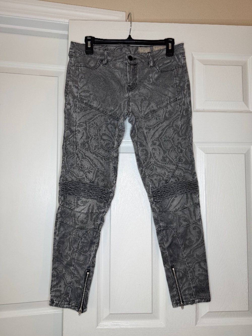 All Saints Brodie Low Rise Cropped Skinny Pants Gray Paisley Ribbed Women Sz 28